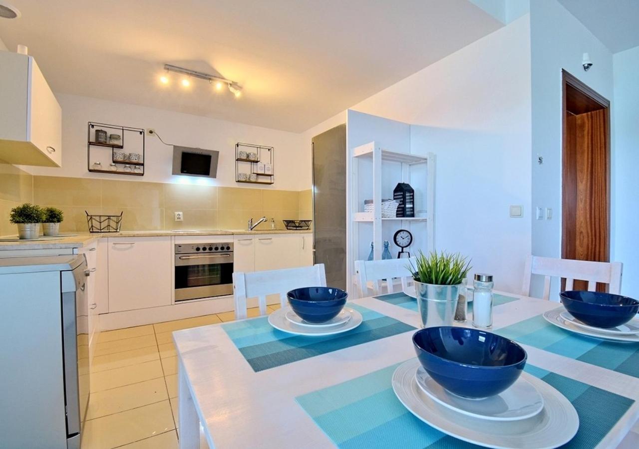 Apartament Plazowy Ukiel ออลชติน ภายนอก รูปภาพ