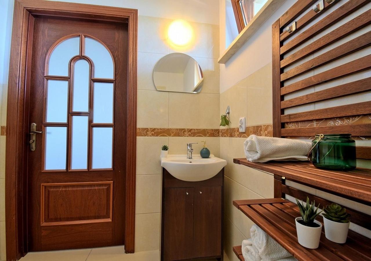 Apartament Plazowy Ukiel ออลชติน ภายนอก รูปภาพ